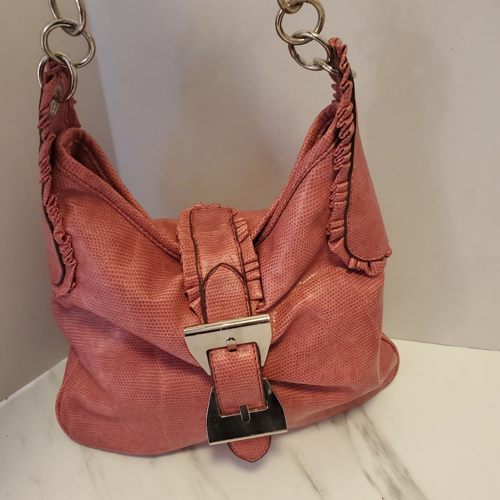 PINK RUFFLED SHOULDERBAG